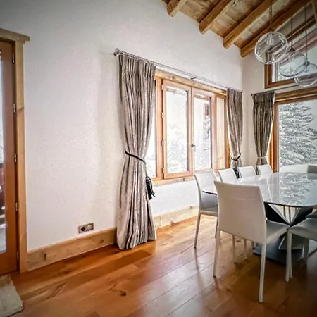 Very Central, Chalet Private Sauna * Val Thorens